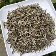 2013 White Tea Head Picked White Silver Needle Fragrance Reveals 50g Sweet Taste Fujian Tea