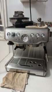 Breville BES870BSS Espresso Machine with Grinder