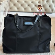 New Arrival Shopping Bag Genuine Leather Bag Tote Bag Nylon Bag Crossbody Bag Travel Bag Commuter Ba