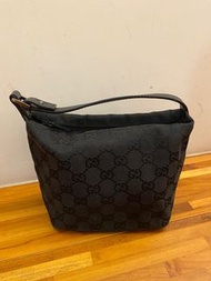 Gucci 黑色Logo小包 正品