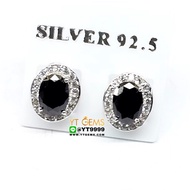 ต่างหูนิล ล้อมเพชร ต่างหูแป้น ต่างหูเงินแท้ ชุบทองคำขาว พลอยนิล (cz) YTG-10153