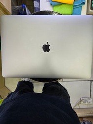 2017 MacBook pro 15吋 16+512GB