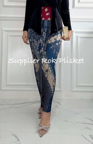 Rok plisket batik wiru motif Navy coklat susu