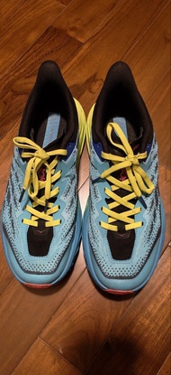 Hoka Speedgoat 5 越野跑鞋