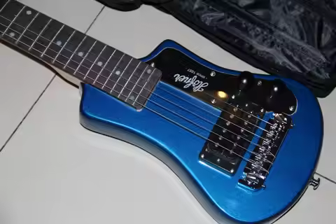 New Arrive Hofner Shorty Electric Travel Guitar In Blue Free Bag