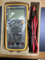 FLUKE 17B+