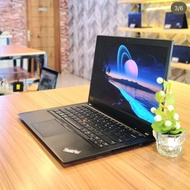 LAPTOP TOUCH LENOVO THINKPAD CORE I7 RAM 32 GB SSD 512GB Bekas Second