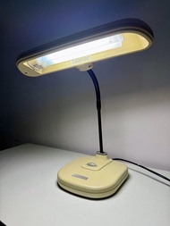 Philips desk lamp 枱燈