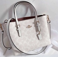 โคช - Mollie Tote C4250 กระเป๋าสะพายโคช (📸ภาพถ่ายจากสินค้าจริง)