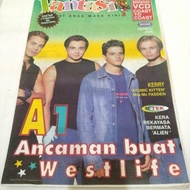 Tabloid FANTASI No.371 Jan 2001 A1 + POSTER MAP