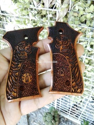 ลามา765lamaไม้แท้งานแกะสลักลายใส่แล้วจับกระชับไม่ลื่นทรงสวย