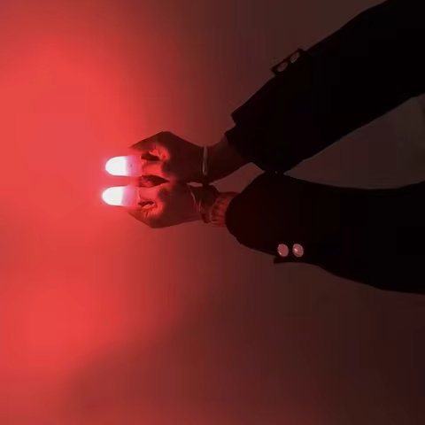 Thumb Finger Light Luminous Finger Light Magic Trick Props Halloween Glowing Fingers Glow Thumbs（Red