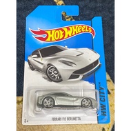 Hot Wheels Ferrari F12 Berlinetta