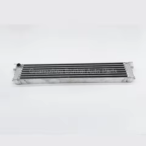 Engine Oil Cooler Additional Radiator 2095000100 For Mercedes Benz W204 C63 W212 E63 W221 S63 C209 C