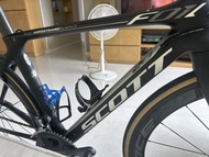 Scott foil 20 碳纖維公路單車‼️ 好輕‼️全套ultegra ‼️前後dura-ace碳纖維高框輪組‼️搭配黃邊外胎‼️仲有碳纖維坐館‼️fi’zi:k座椅‼️ look嘅 lock踏‼