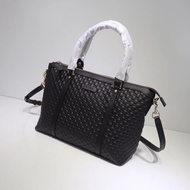 Gucci Gucci Gucci Ladies Large Zipper Embossed Shoulder Handbag449656