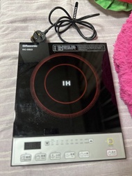 Rasonic 樂信牌電磁爐（型號：RIC-GB23）。