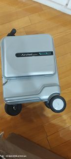 Airwheel Smart Suitcase 智能行李箱