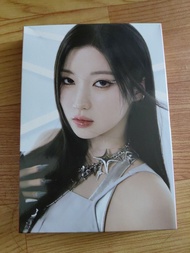 BABYMONSTER Asa 專輯