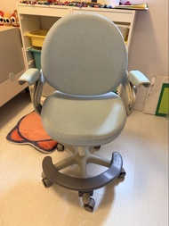 iLoom Kids Chair Ringo-i