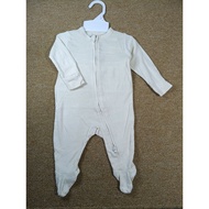 (249) Old-Navy sleepsuit 0-3 months Ld 52 Pj 54