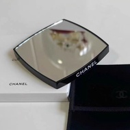 [Chanel] Chanel Black Double-Sided Portable Makeup Mirror Portable Small Mirror Makeup Mirror Counte