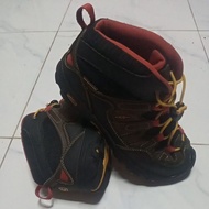 Keen Pagoda Mid Hiking Shoes