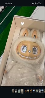 Labubu 大天使