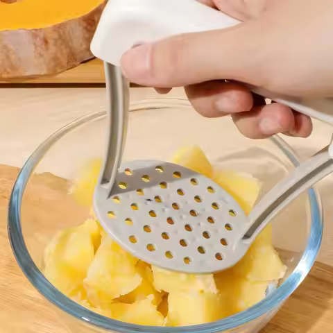 Portable Plastic Manual Potato Masher Pusher Kitchen Pressed Potato Crusher Tool Mud Press Masher
