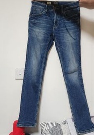 Chevignon Slim taper 牛仔褲 日本版