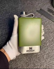 Stanley史丹利戶外小水壺/小酒壺（421）原產地美國 精緻耐用