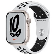 蘋果 Apple Watch 7 45mm GPS 星光色鋁金屬錶殼配 純銀白色配黑色 Nike 運動錶帶 MKNA3ZP/A 香港行貨