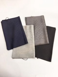 Gucci  男女合適 scarf 圍巾 （黑色，藍色，深灰，淺灰）送禮自用 ❤️1️⃣9️⃣9️⃣0️⃣