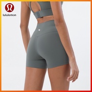 Lululemon sexy yoga sports shorts nude fabric no midline no awkward line Yoga Pants