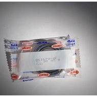 Front Transmission Oil Seal L038 Taft F70 Inova size 30*45*8 Nok original