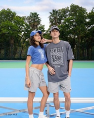 New Era เสื้อยืดแขนสั้นรุ่น New York Yankees Old School Sport AP Navy Oversized Short Sleeve T-Shirt