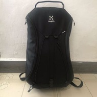 🈹引 - Haglofs corker 18L black 多功能 背包