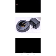 MOTOROLA GP328 CHARGER