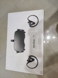 Oculus Rift PC Powered VR Gaming Headset Oculus Touch Bundled Version