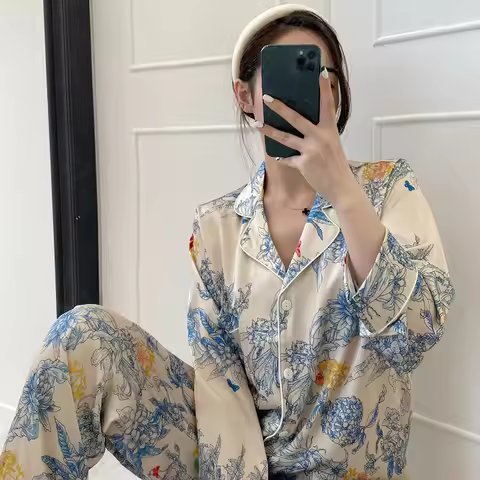 Light Luxury Spring and Autumn New Silk Smooth Pajamas for Women Monet Flower High Grade Long Sleeve