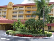 科勒爾斯普林斯大學路溫德姆拉昆塔套房飯店 (La Quinta Inn &amp; Suites by Wyndham Coral Springs Univ Dr)