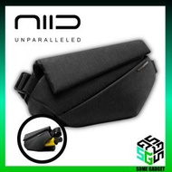 NIID - NIID Radiant Urban Sling R1 時尚隨身袋單肩包 - 隕石黑