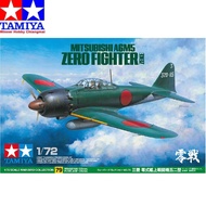 Tamiya 60779 Mitsubishi A6M5 (ZEKE) Airplane Model-Zero Fighter 1/72