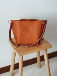 手工手縫植鞣革真皮背包單肩包