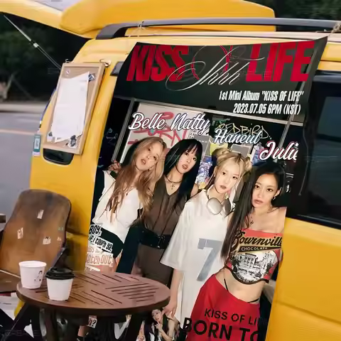 Kpop Girl Group Kiss Of Life Retro Flags Multiple Choice Living Studio Booth Interior Decoration Ban