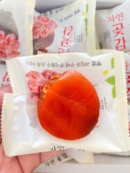 ลูกพลับอบแห้ง Dried Persimmon Premium นำเข้าจาก เกาหลี ผลไม้อบแห้ง (1 ลูก / 1 ห่อ)