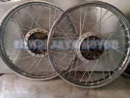 VELG VELG BELAKANG JARI JARI HONDA REVO ABSOLUTE/REVO LAMA/KARISMA/SUPRA X 125 ORIGINAL