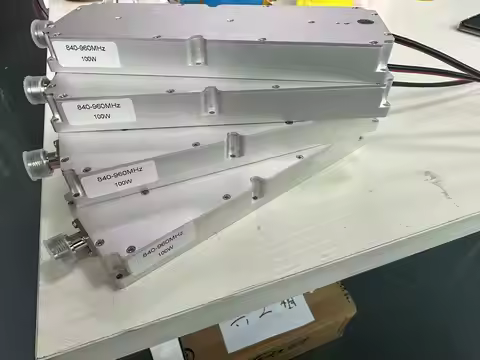 100W module with circulator LDMOS Transistor liner 900-1000MHz 1.2G 1.5G 2.4G 3.3G 4.8G 5.2G 5.8G 17