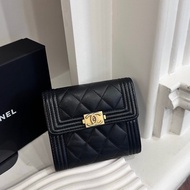 CHANEL BOY荔枝三折短夾 黑金 23開
