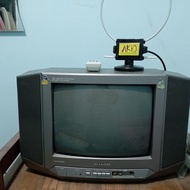 Preloved tv tabung sharp bekas + remote + antena dalam